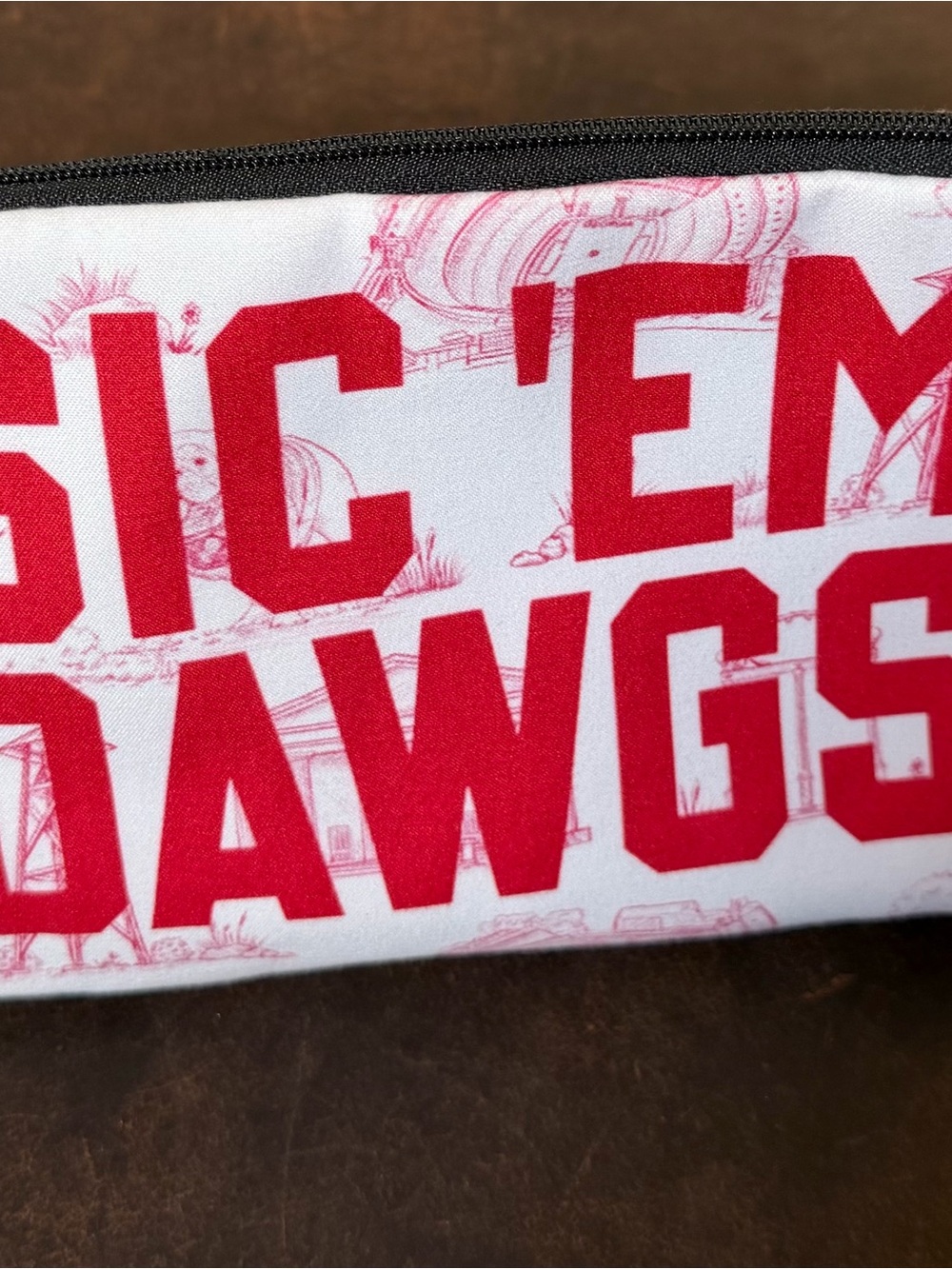 Stewart Simmons The Team Toile Georgia Zipper Makeup Bag